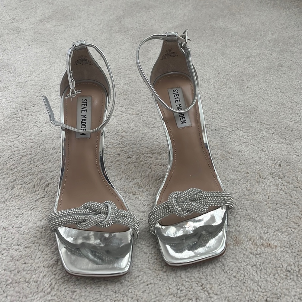 Silver Steve Madden Heel